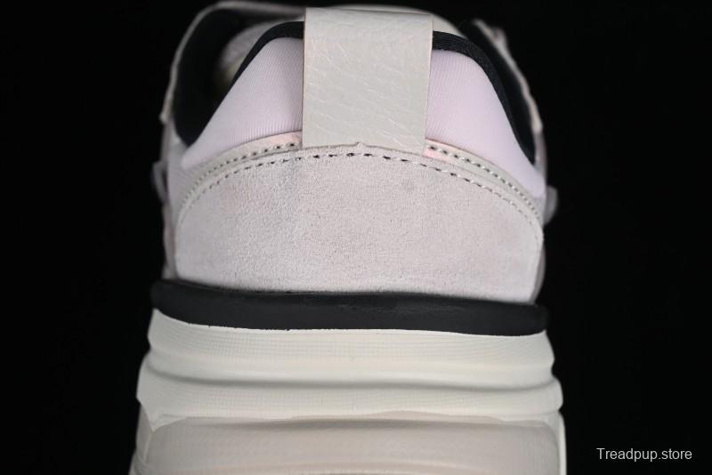 Nike Runtekk Run V2K Low-Top Retro Running Shoes with Cushlon Midsole and Anti-Slip Design - FN6703-001