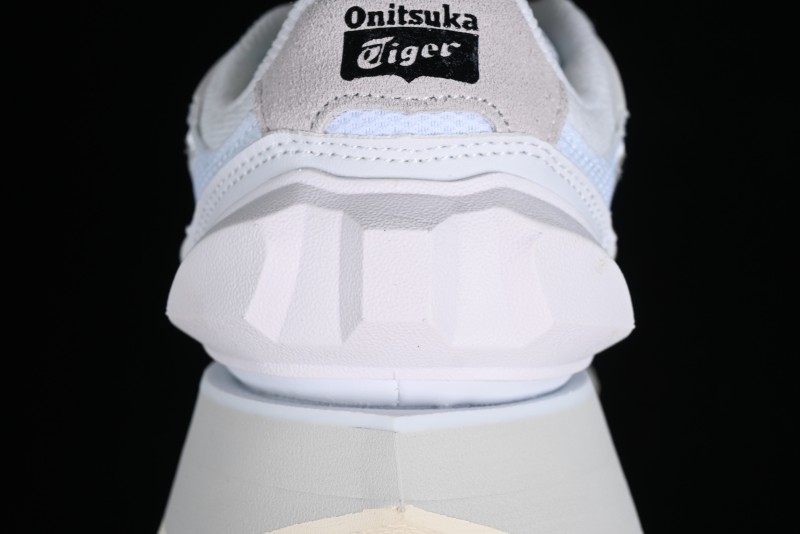 Onitsuka Tiger Moage Co Low-Top Running Shoes Comfortable Slip-Resistant Casual Sneakers - 1183B555-102