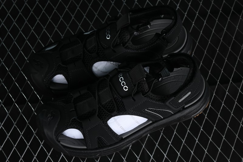 ECCO Offroad Series 2024 Summer New Outdoor Beach Sandals with Anti-Collision Toe and MD Massage Insole - 63133001001