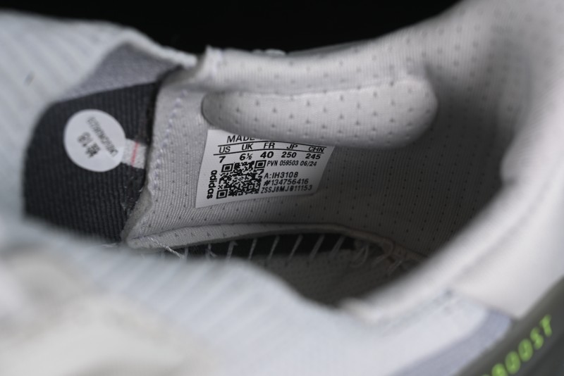 Adidas Ultraboost 5X IH3108 Running Shoes with Boost Cushioning for Men and Women