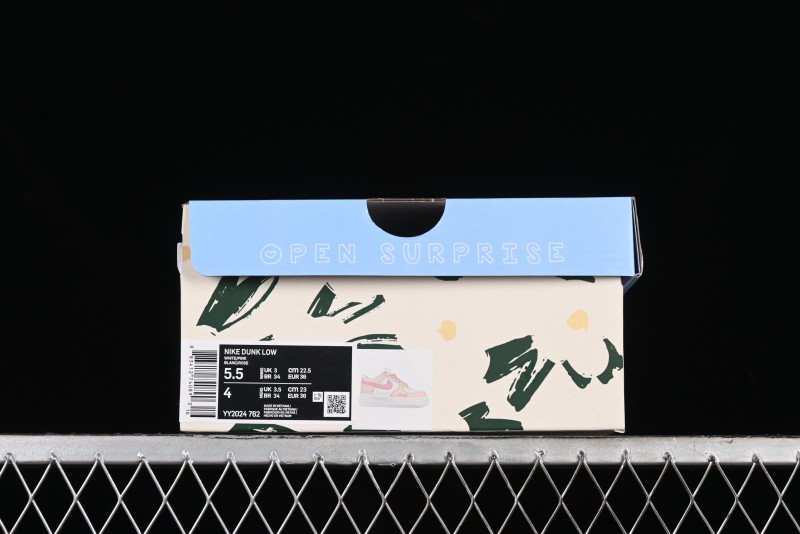 Nike Air Force 1'07 Low Casual Sneakers with Cuddle Bear Design - YY2024-762