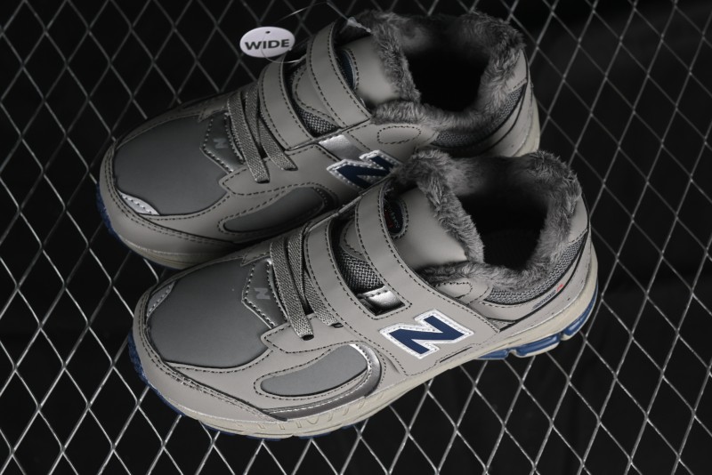 New Balance 2002R Series Hook & Loop Kids Shoes with Fleece Lining - PV2002RA