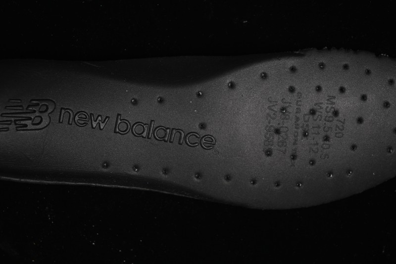 New Balance 2010 Series Retro Casual Running Shoes - U2010NB1