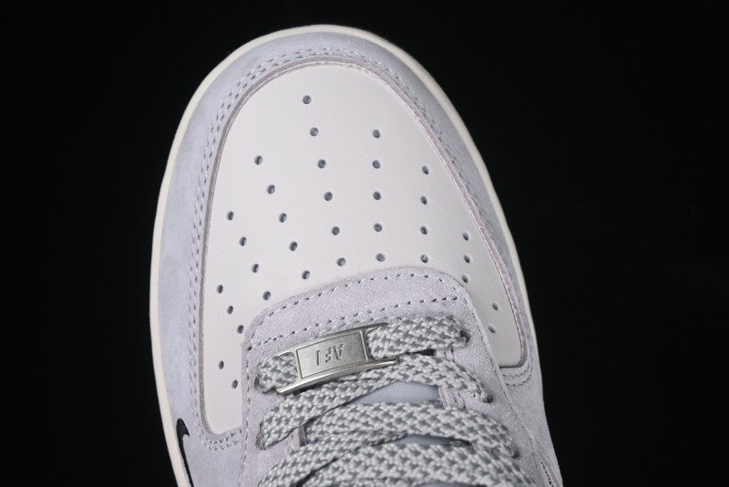 Nike Air Force 1 '07 Low Stussy Collaboration Silver Trim Black Swoosh Low-Top Casual Sneakers - XZ6188-912