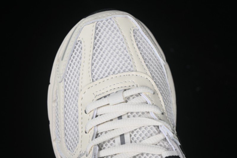 Nike Zoom Vomero 5 Retro Casual Running Shoes with Lightweight EVA Midsole - FJ2028-001