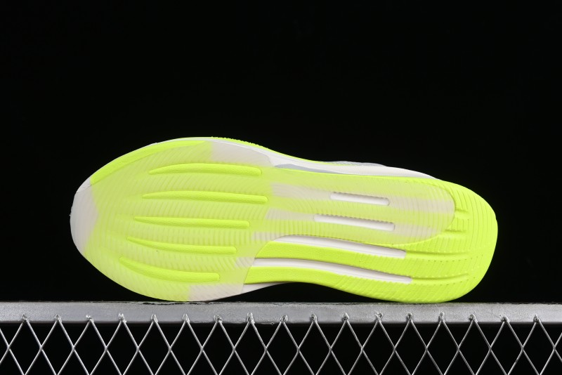 Adidas Supernova Rise M TE1683 Lightweight Running Shoes with Dreamstrike+ Midsole