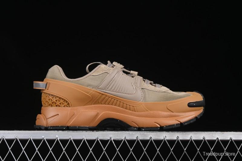 Nike Zoom Vomero 5 Retro Marathon Running Shoes with Thick Cushioned Sole and TPU Heel Support - HQ2181-200