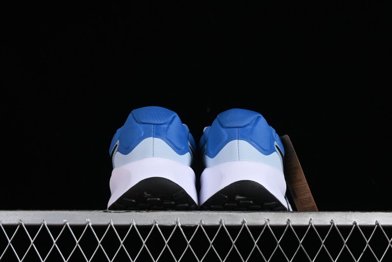 Nike Revolution 7 Wide Low-Top Running Shoes with Breathable Mesh and Durable Cushioning - FB2207-402