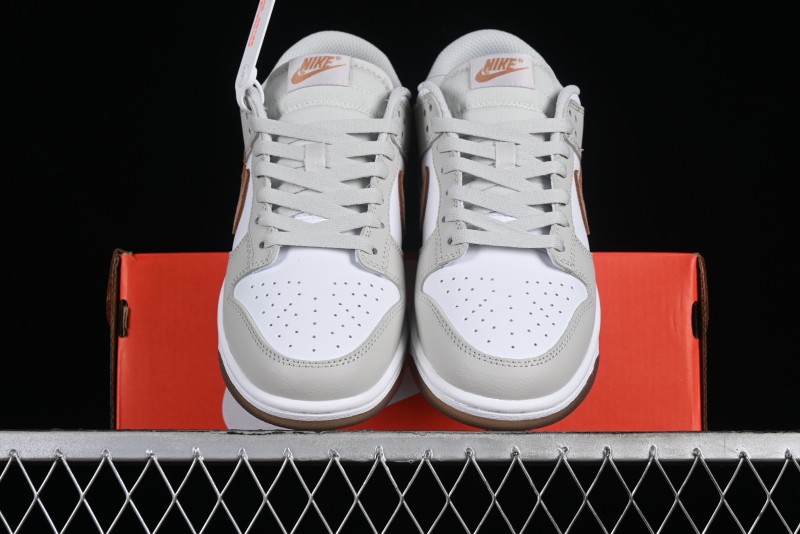 Nike Dunk Low SB Casual Sneakers in Phantom/Khaki Colorway - FJ4188-001
