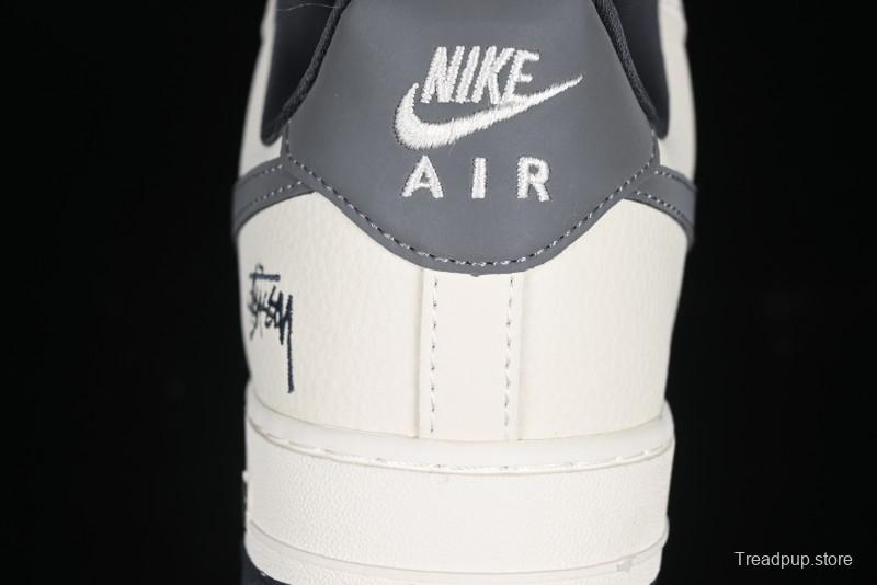 Nike Air Force 1 '07 Low Stussy Collaboration - Light Grey Triple Swoosh Low-Top Casual Sneakers - KK1988-037