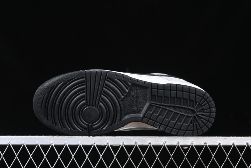 Nike SB Dunk Low Stussy Collaboration - Black Swoosh Anniversary Custom Low-Top Casual Skate Shoes - XX3168-069