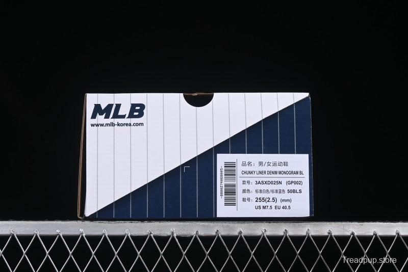 New York Yankees MLB Chunky Liner Denim Monogram Lightweight Elevated Platform Casual Sneakers - 3ASXD025N50BLS