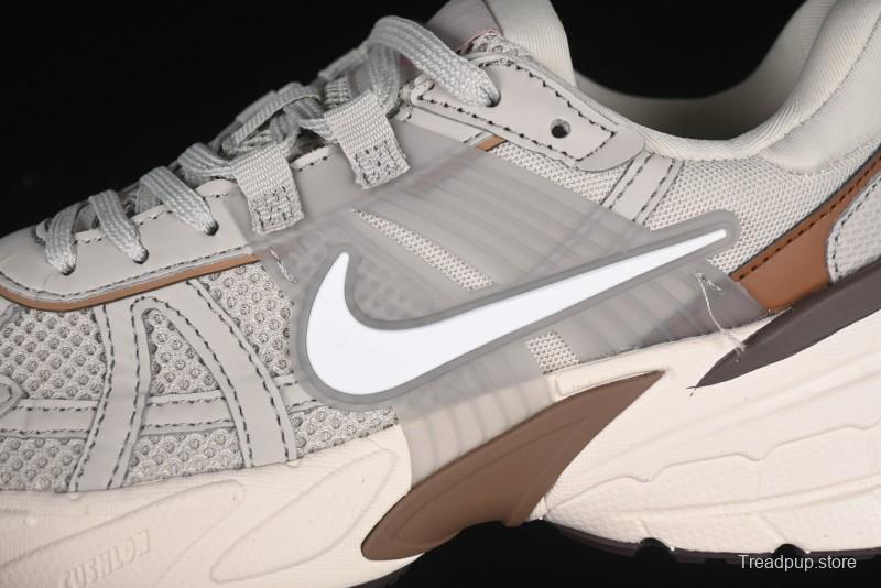 Nike Runtekk Run Retro Low-Top Running Shoes with Cushlon Midsole and Anti-Slip Design - FN0738-107