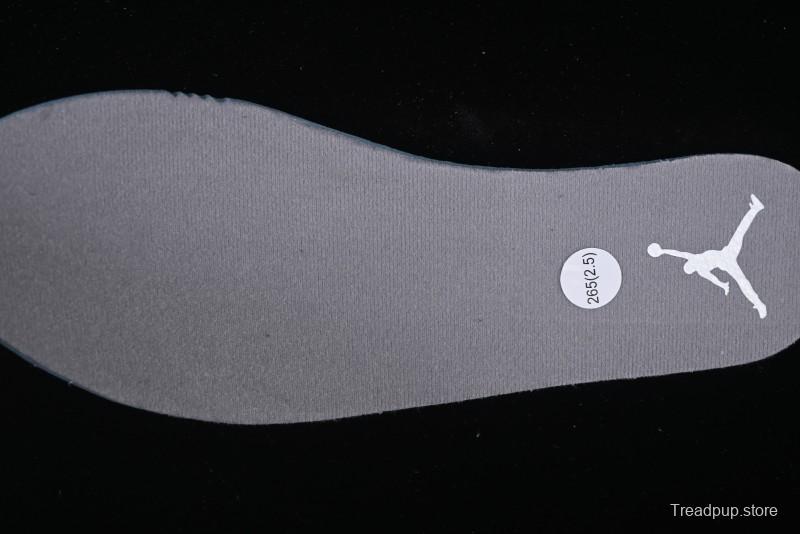 Nike Air Jordan 3 Retro Sneakers Sail Metallic Silver with Elephant Print Accents - CK9246-100