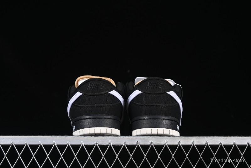 Nike SB Dunk Low Premium Skateboarding Shoes in Black and White - FN5880-001