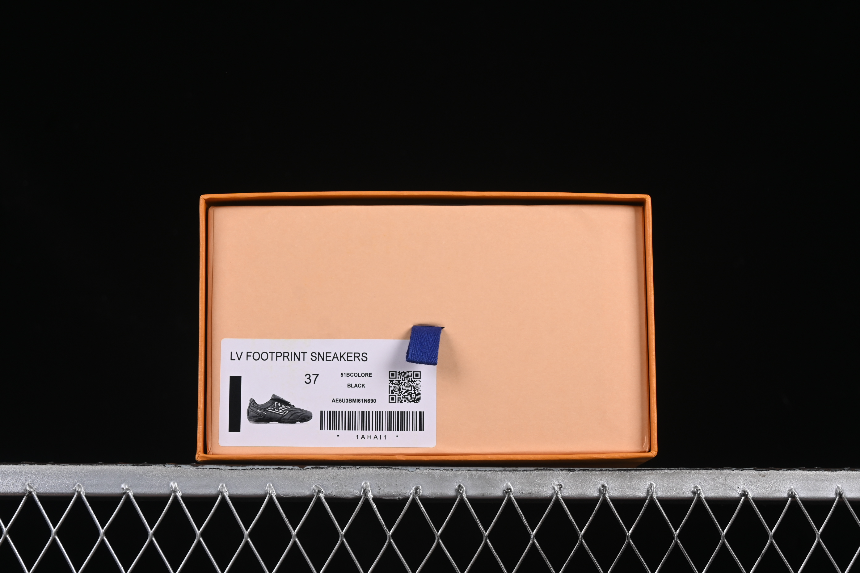 Louis Vuitton Footprint Soccer Low-Top Lifestyle Casual Shoes Round Toe Lace-Up - AJF6