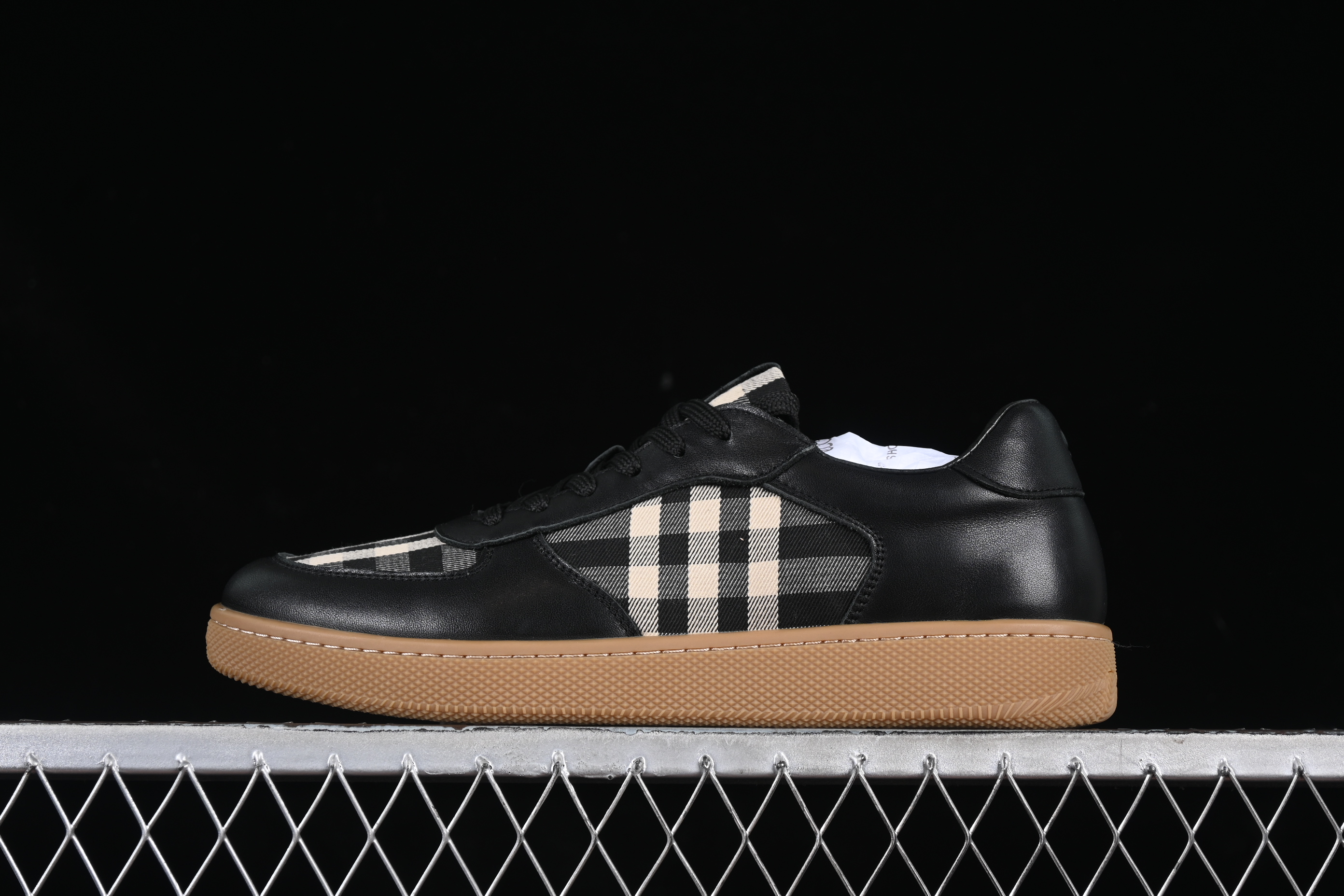 ECCO Street Flow Casual Sneakers with Color Blocking Design - 63750101001