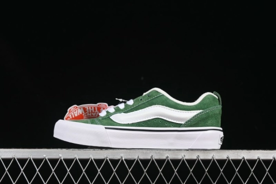 Vans Knu Skool Low Top Retro Chunky Sneakers - VN000D6ZBR1