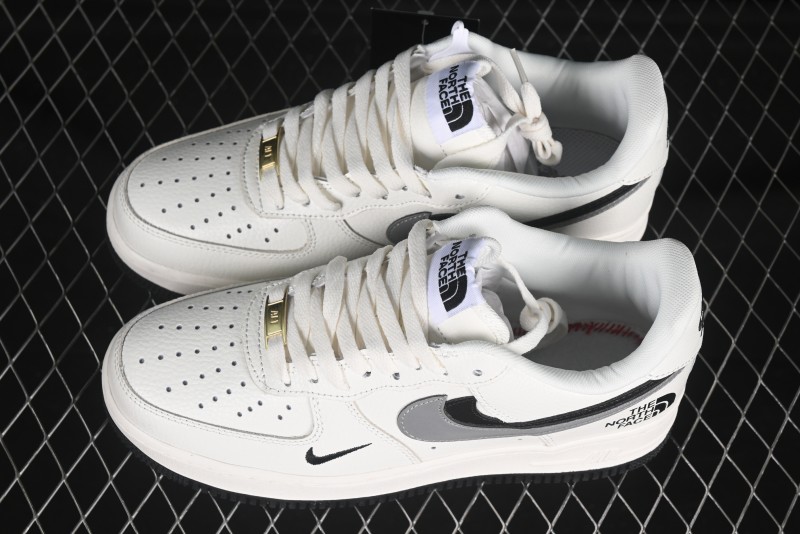 Nike Air Force 1 '07 Low The North Face Collaboration Beige Double Swoosh Casual Sneakers - AM1588-006