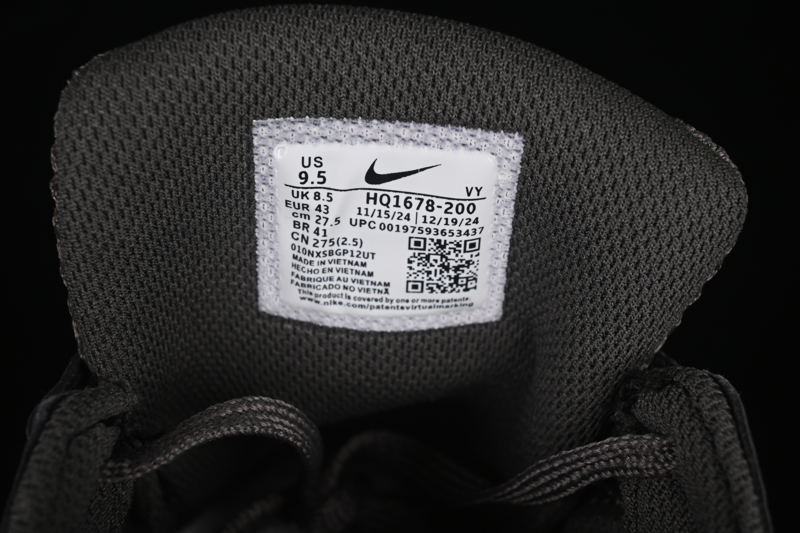 Nike V2K Run Cushioned Anti-Slip Retro Low-Top Running Shoes - HQ1678-200
