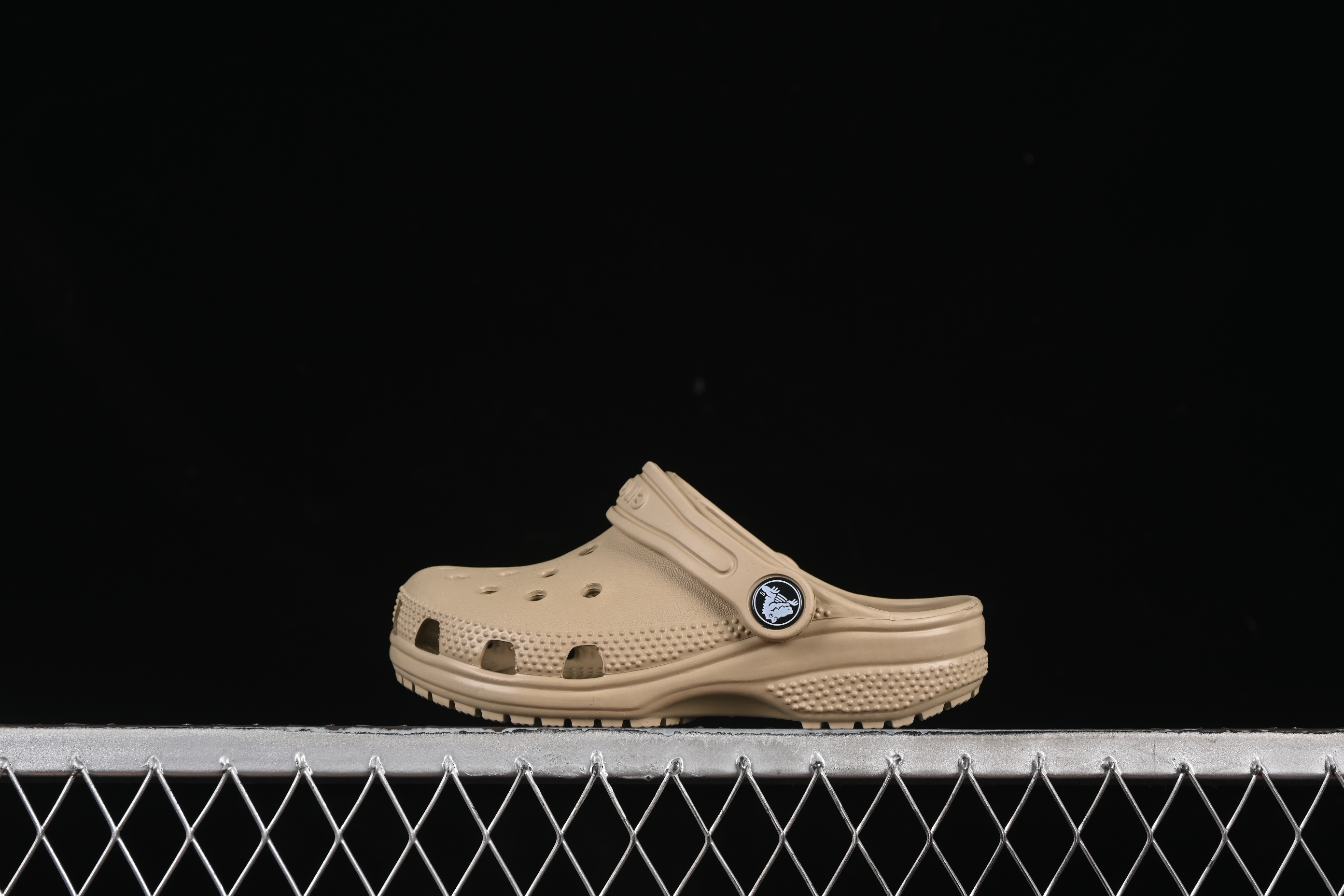 Crocs Classic Clog Kids Lightweight Comfortable Slip-Resistant Sandals with Ventilation Holes - Classic Clog