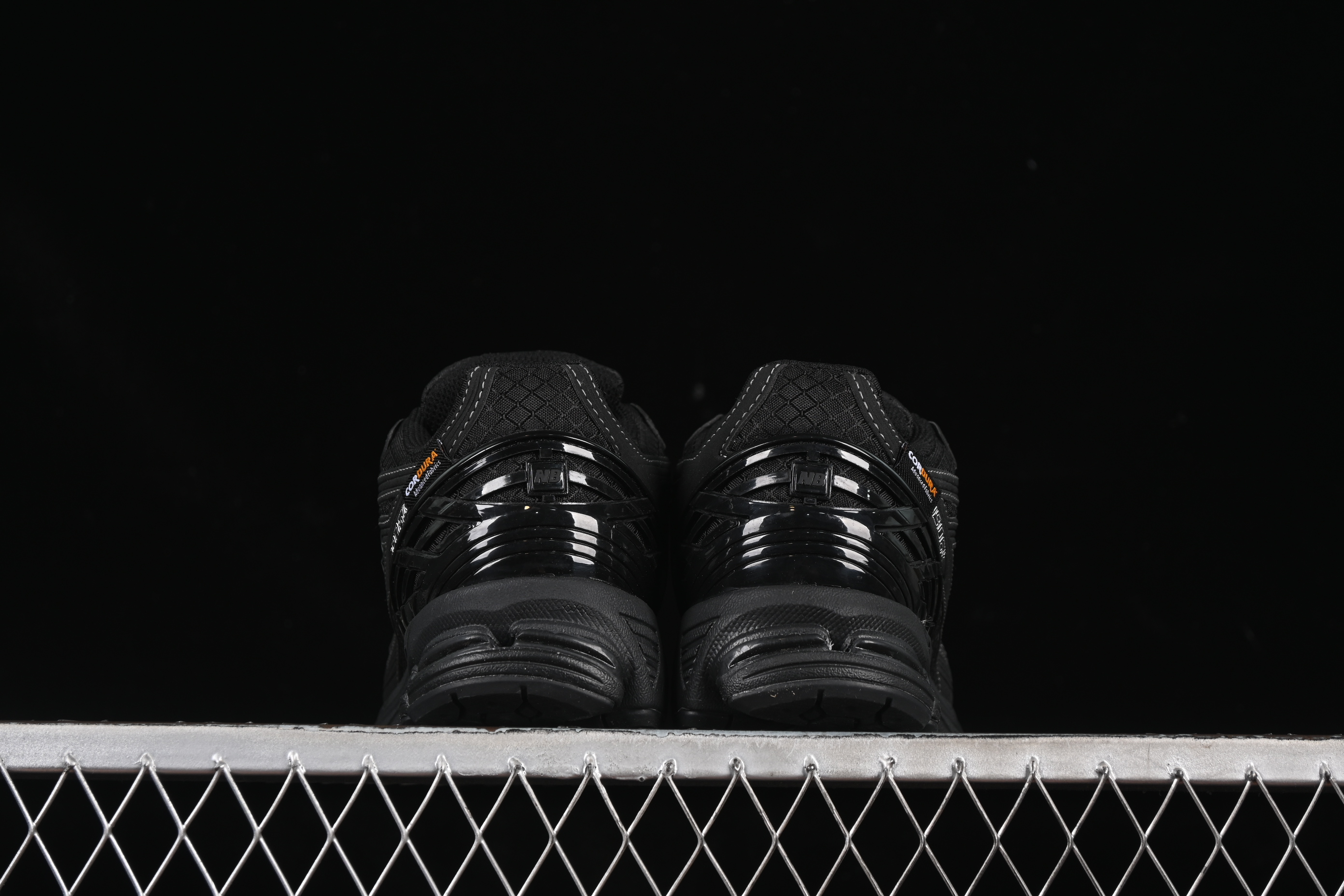 New Balance 1906 Series Retro Dad Style Casual Running Shoes - M1906RWF