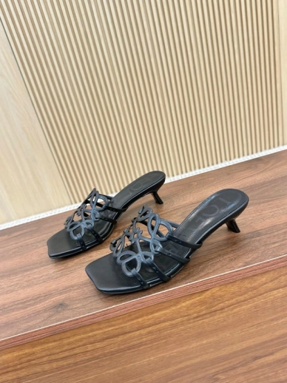 2025 Women Loewe Black Leather Heels LY00250
