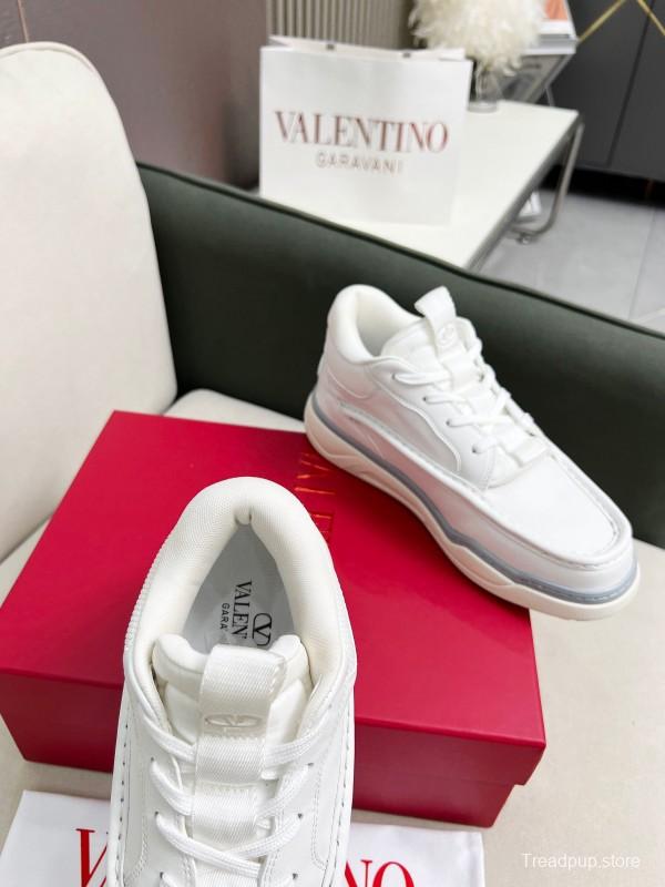 2025 Unisex Valentino White Leather Sneakers RUNBOOT LY00390