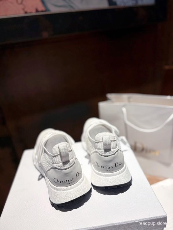 2025 Unisex Dior White Knit Mesh Sneakers LY00260