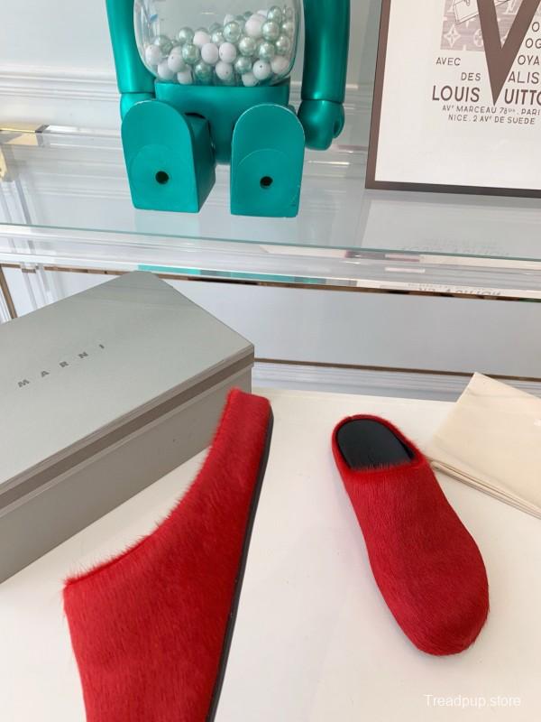 2024 Women Marni Red Pony Hair Mule