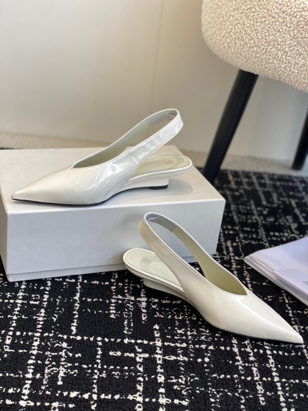 2025 Women Toteme White Patent Leather Slingback Pointed Toe Pumps
