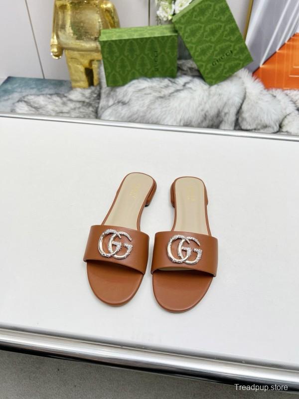 2025 Gucci Camel Leather Slippers GG Buckle MJ00190/225