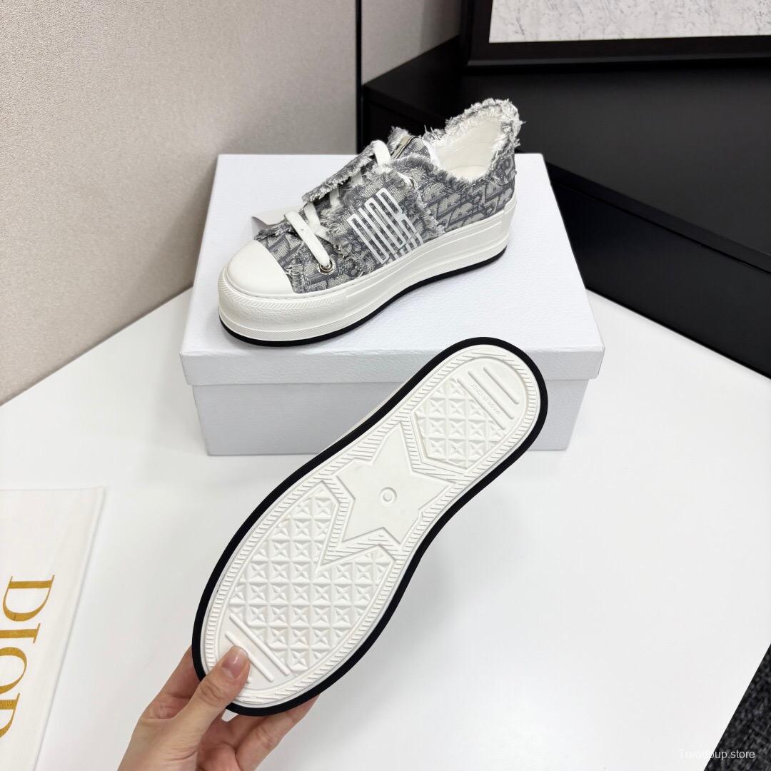 2025 Women Dior Grey Canvas Fur Sneaker LY00300