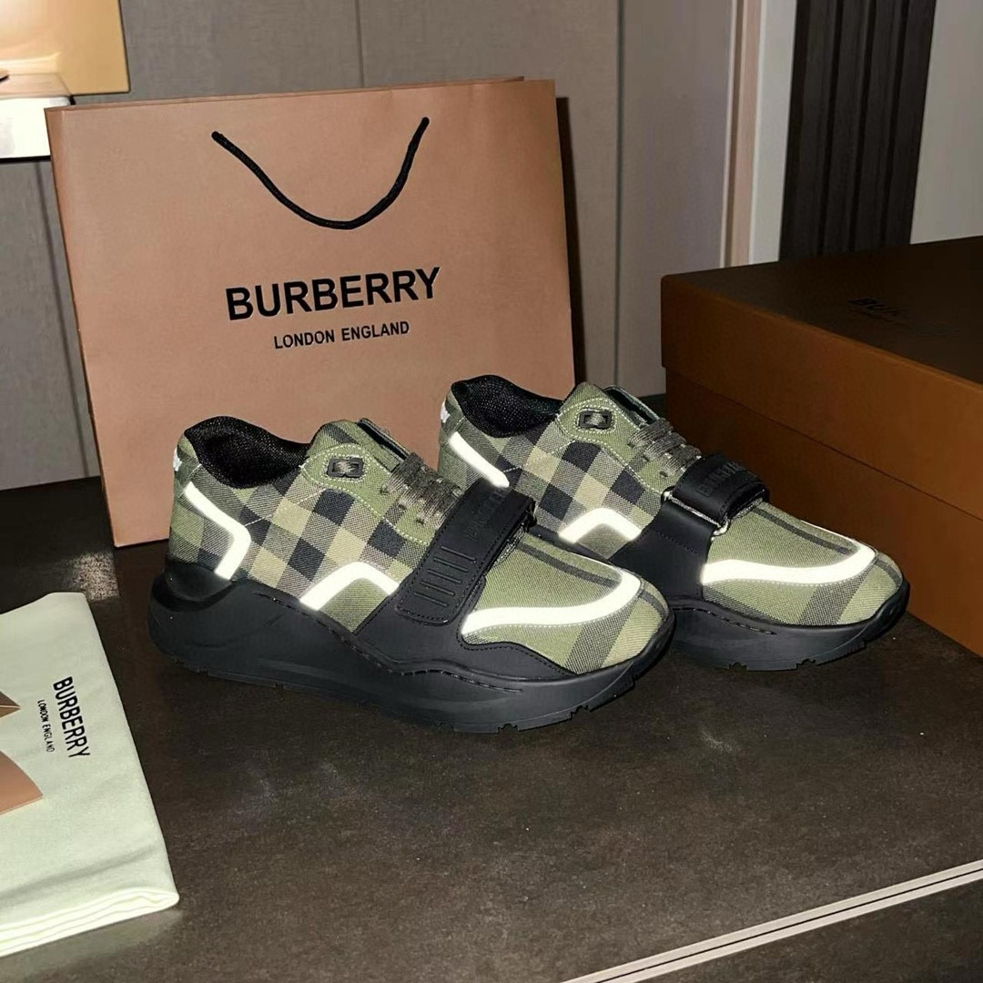 2025 Unisex Burberry Green Black Cotton Calfskin Suede Sneakers MJ00360(W)