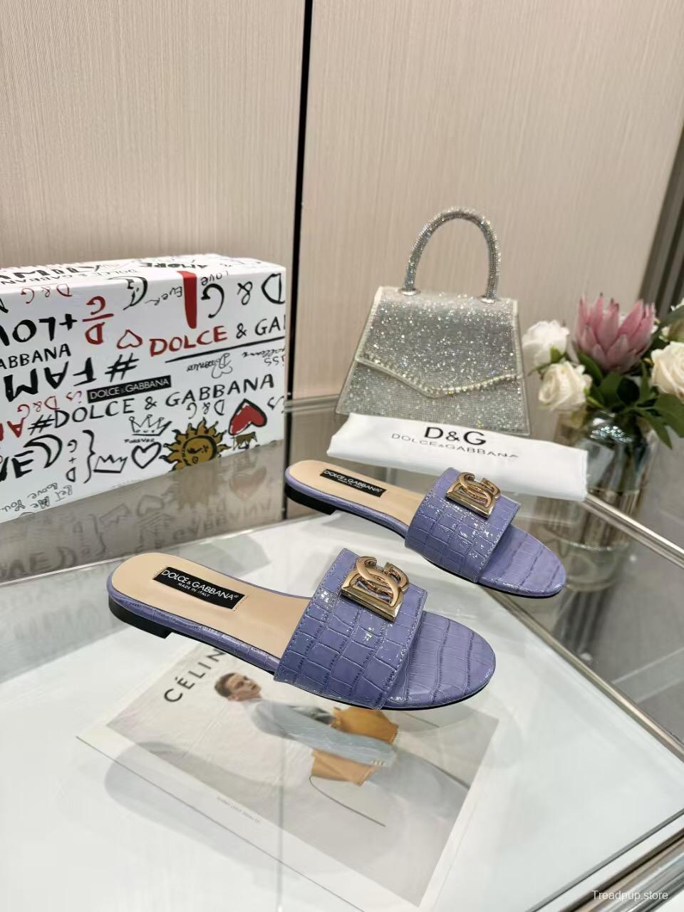 2025 Women Dolce & Gabbana Purple Leather Slippers LY00190