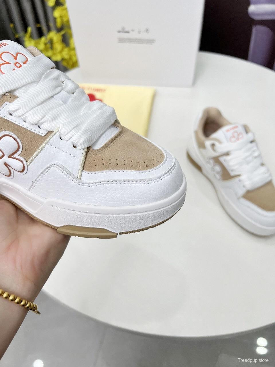 2025 Unisex WEFLOWER White Beige Leather Sneakers LY00280