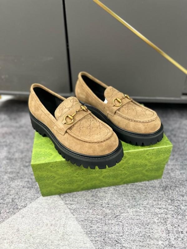 2024 Women Gucci Beige Suede Leather Loafers MJ00300