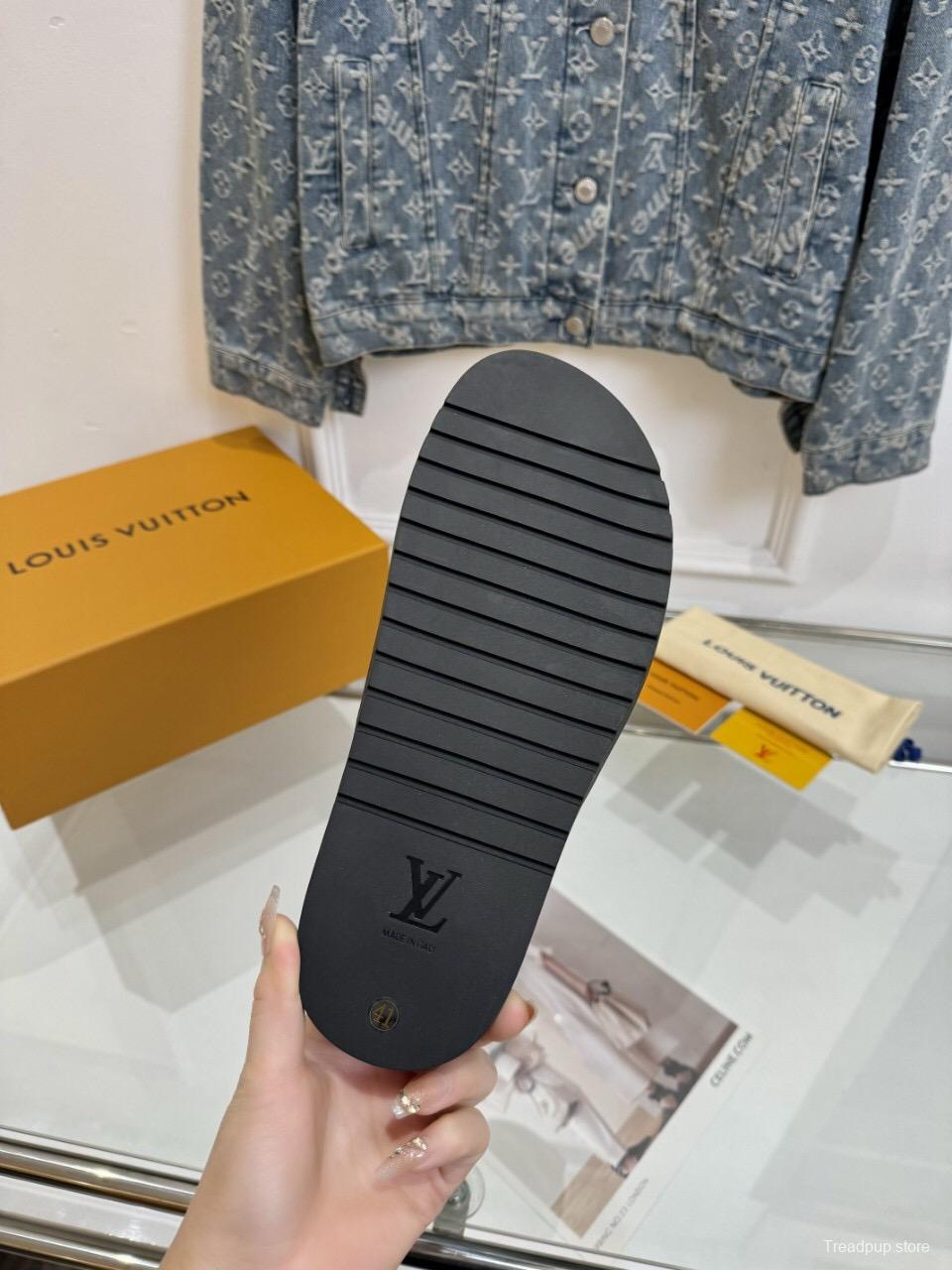 2025 Slippers Louis Vuitton Black Beige Canvas Slippers LYT001