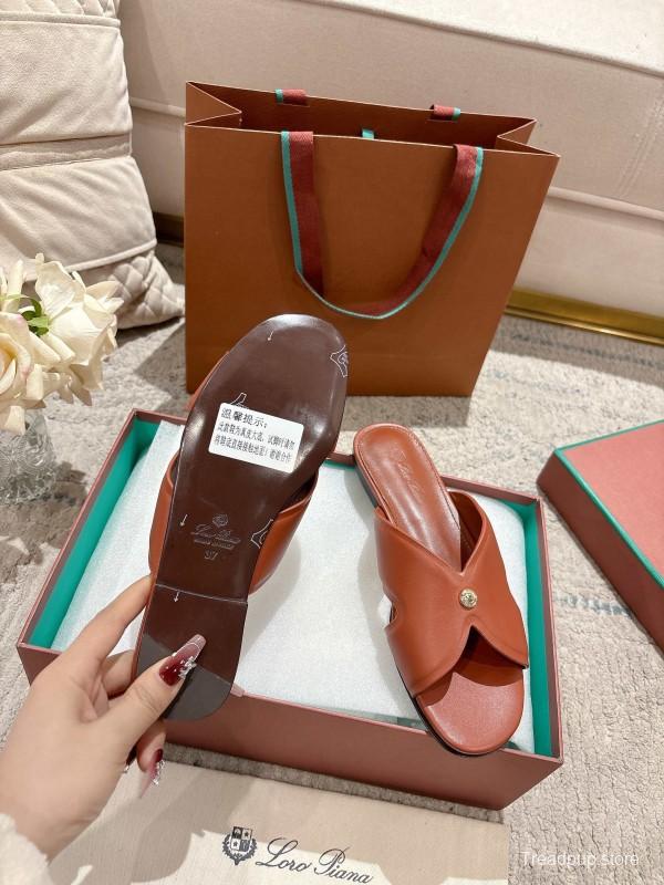 2025 Slippers LP Brown Leather Slippers LY00270