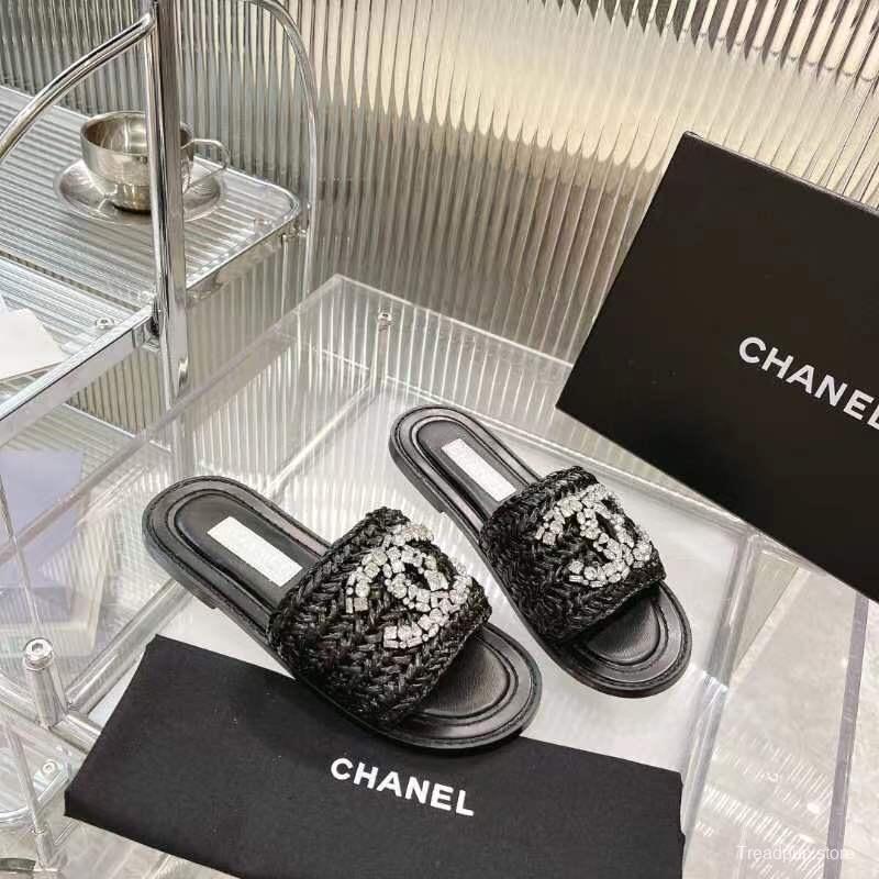 2025 Women Chanel Black Raffia Leather Slippers LY00270