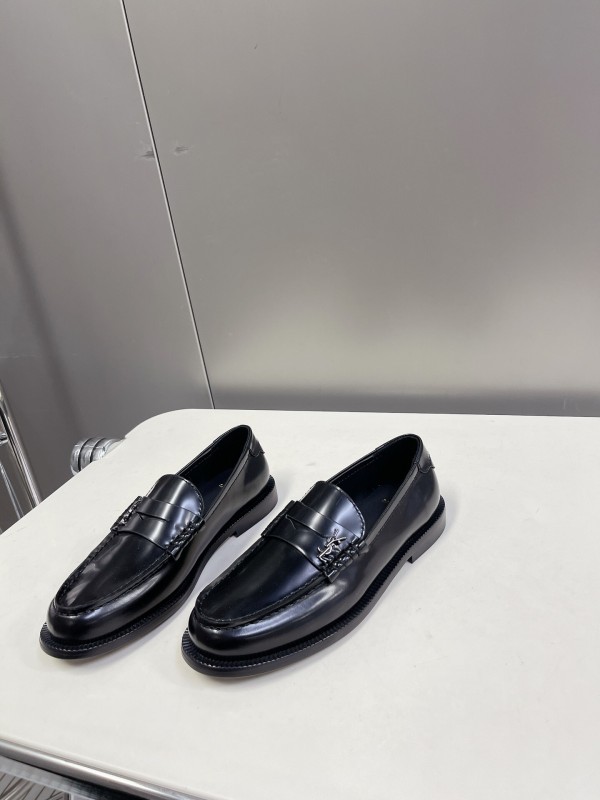 YSL Classic Loafer Flats - KFY00350