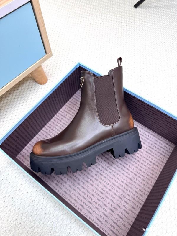 Prada Spring/Summer 2025 Platform Ankle Boots - LY0340