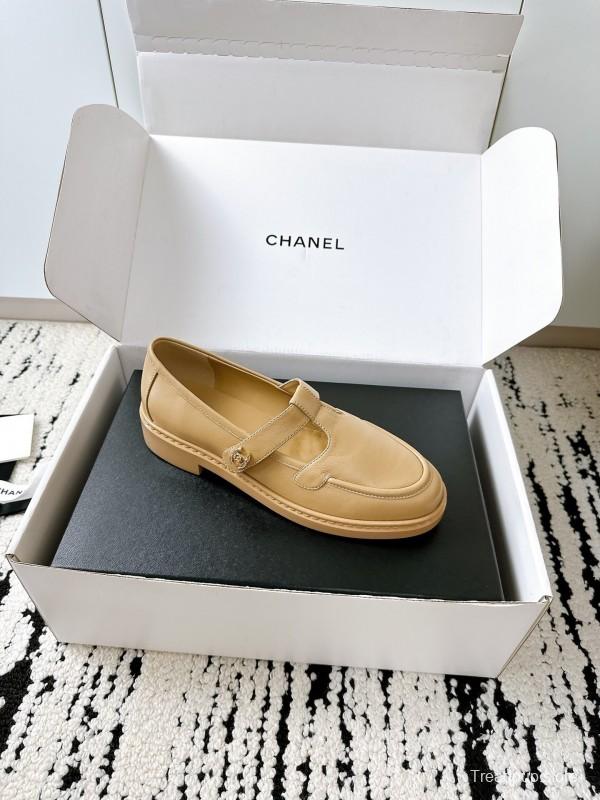 Chanel 2025 SS Loafers Classic Luxury Design - KFY00320