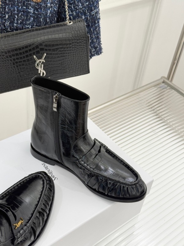 Saint Laurent YSL Letter Loaf Short Boots with Pleated Edges - KFY00430