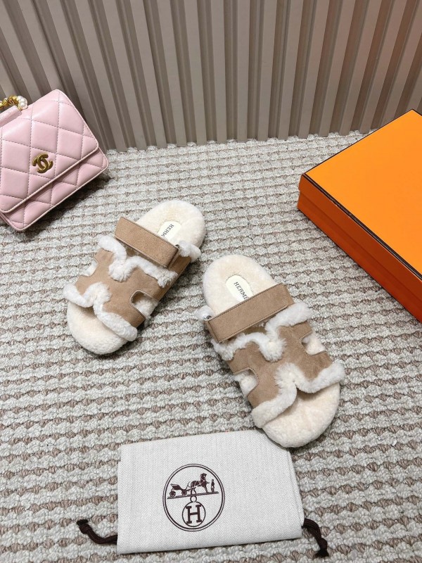 H Sandals 2025 Spring Summer Collection Lightweight Comfort Flip Flops - LY00280