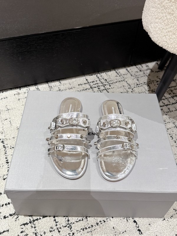 Balenciaga Cagole Metal Studs Sandals Series - KFY00260