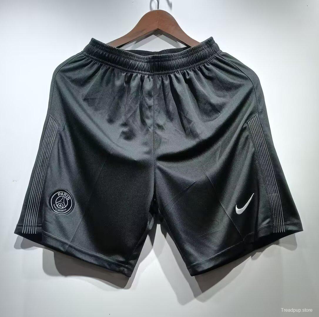 Retro 17/18 PSG Third Shorts